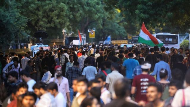 Noida Student Served Rs 5 Lakh Bond Notice for CJP Protest; Order Revoked After Supreme Court Ruling